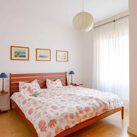 Daire Sunny Home, In Centro E Vicino *