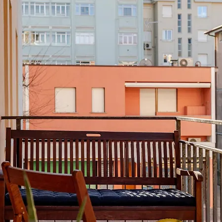 Sunny Home, In Centro E Vicino Daire