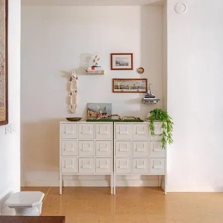 Sunny Home, In Centro E Vicino アパート グラード